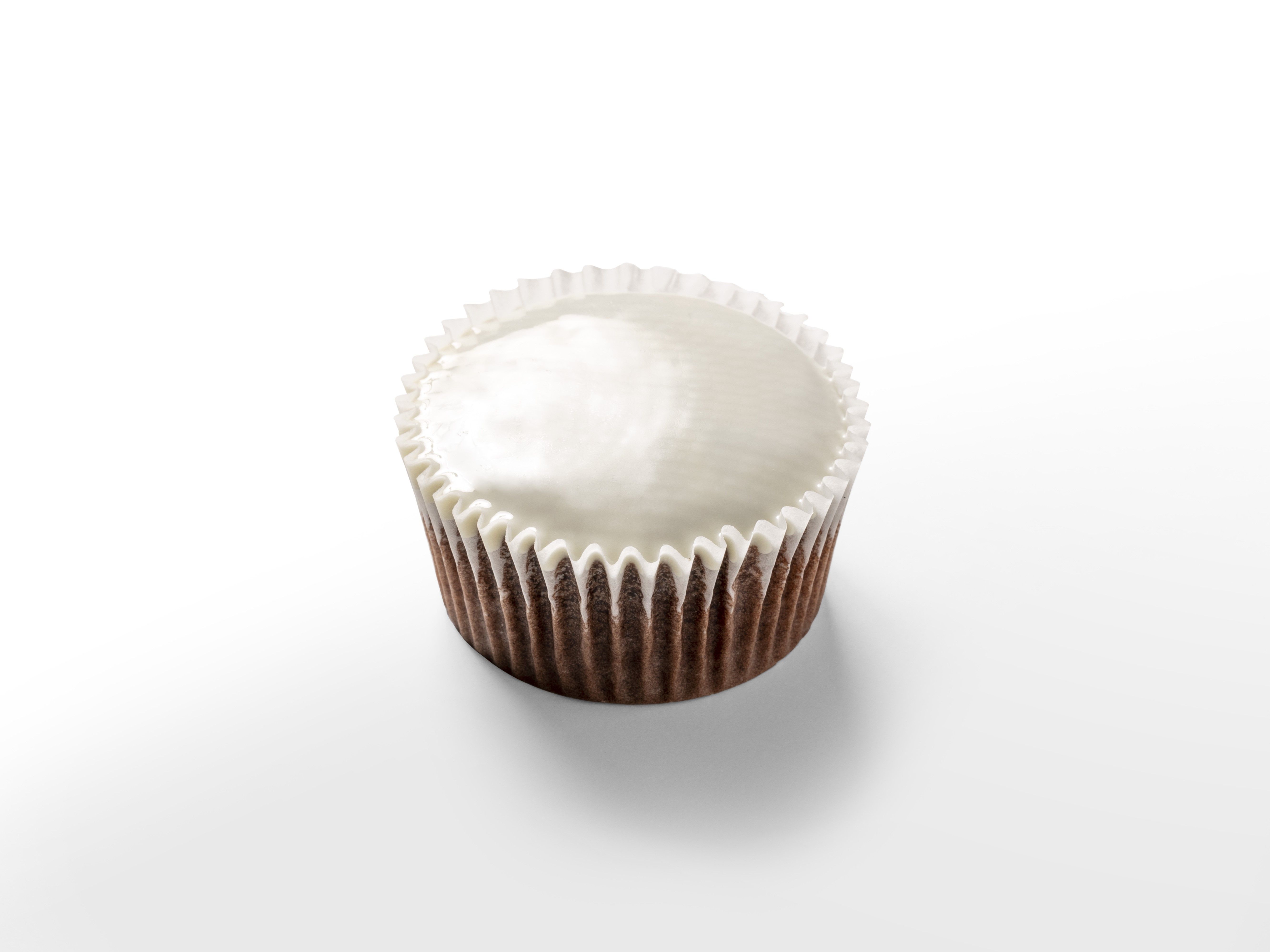 Cupcake topped with white chocolate